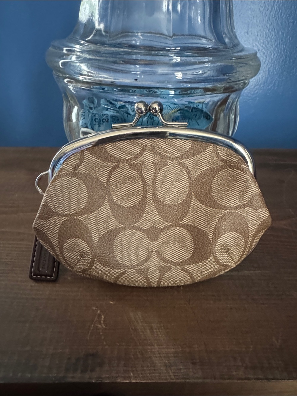 Coach Brown Signature Kiss-Lock Coin Purse with White and Dark Brown Stripe - Picture 2 of 5